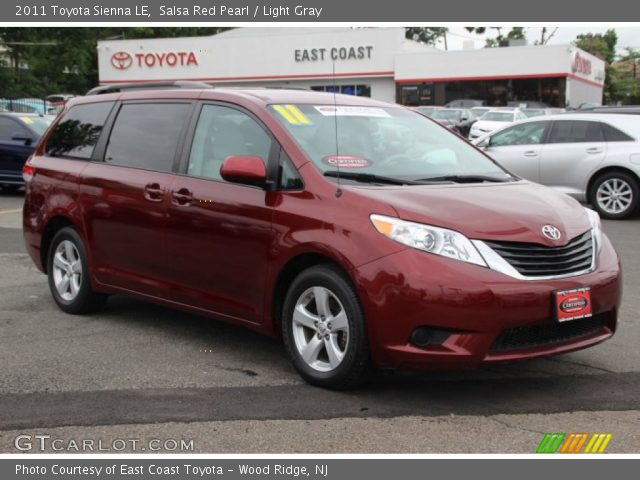 2011 Toyota Sienna LE in Salsa Red Pearl