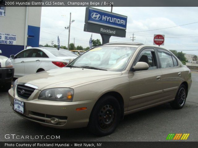 2006 Hyundai Elantra GLS Sedan in Champagne Beige