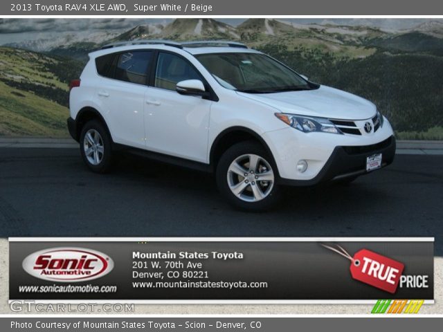 2013 Toyota RAV4 XLE AWD in Super White