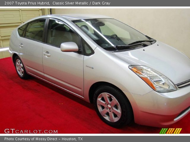 2007 Toyota Prius Hybrid in Classic Silver Metallic