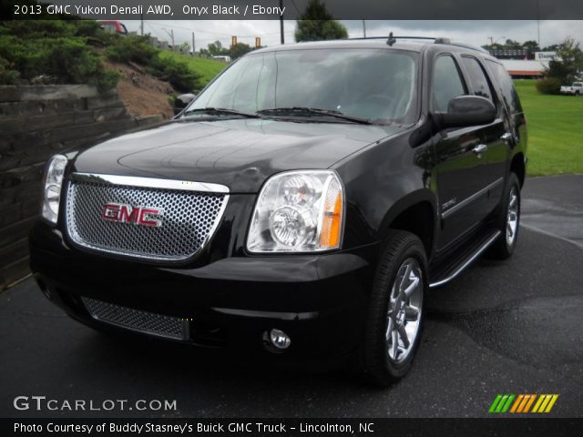 2013 GMC Yukon Denali AWD in Onyx Black