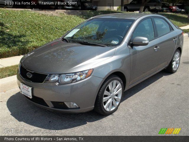2010 Kia Forte SX in Titanium