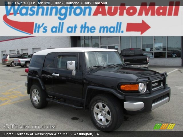2007 Toyota FJ Cruiser 4WD in Black Diamond