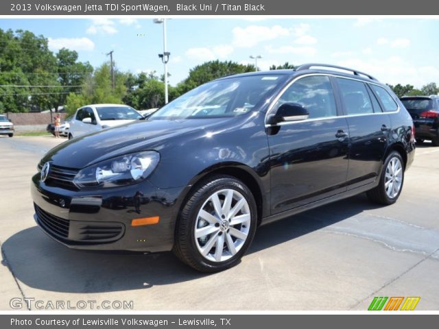 2013 Volkswagen Jetta TDI SportWagen in Black Uni