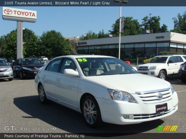2005 Toyota Avalon Limited in Blizzard White Pearl