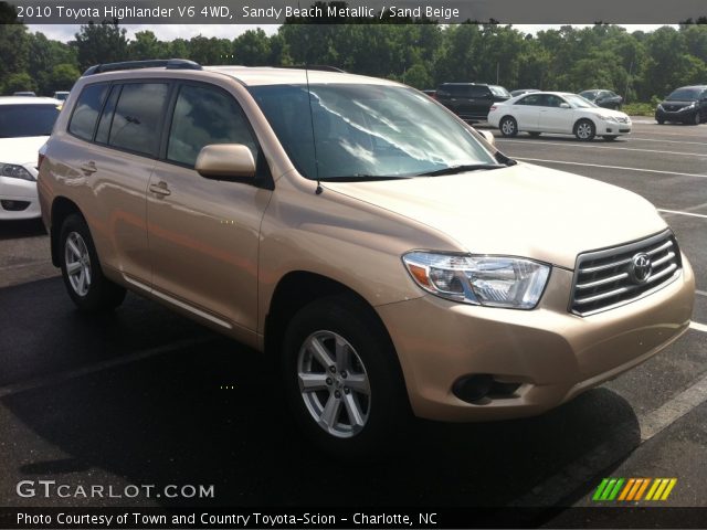 2010 Toyota Highlander V6 4WD in Sandy Beach Metallic