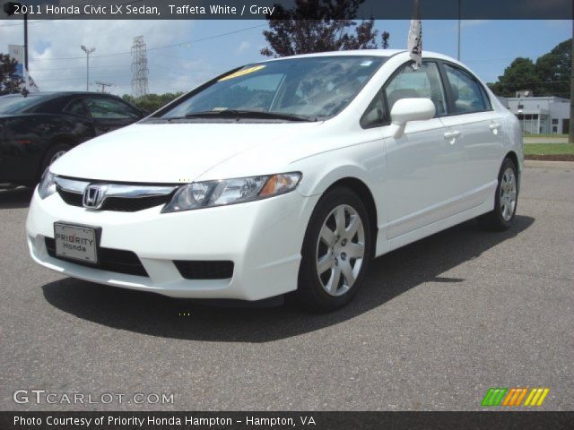 2011 Honda Civic LX Sedan in Taffeta White