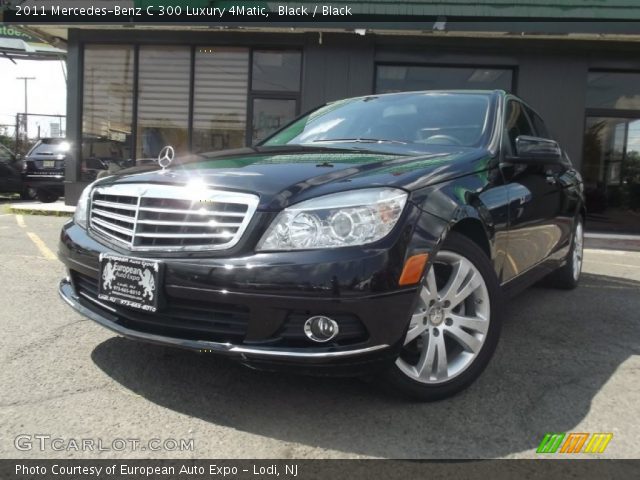2011 Mercedes-Benz C 300 Luxury 4Matic in Black