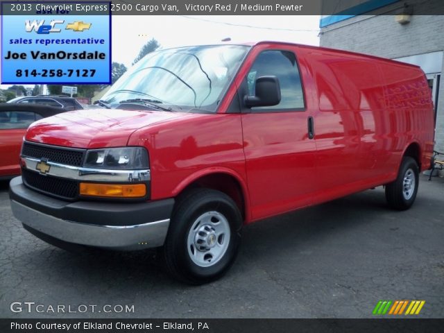 2013 Chevrolet Express 2500 Cargo Van in Victory Red