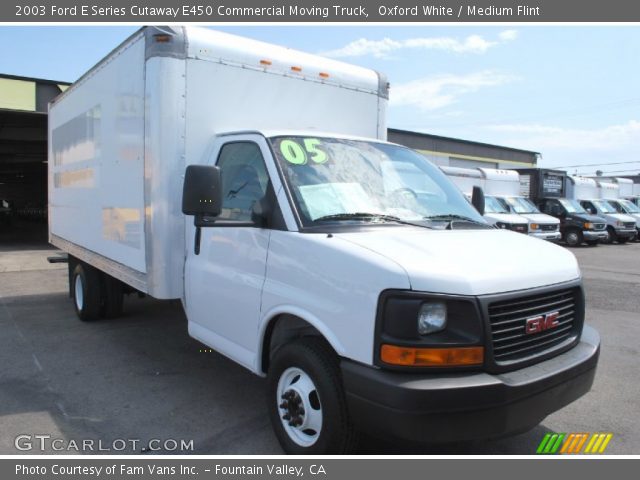 2003 Ford E Series Cutaway E450 Commercial Moving Truck in Oxford White