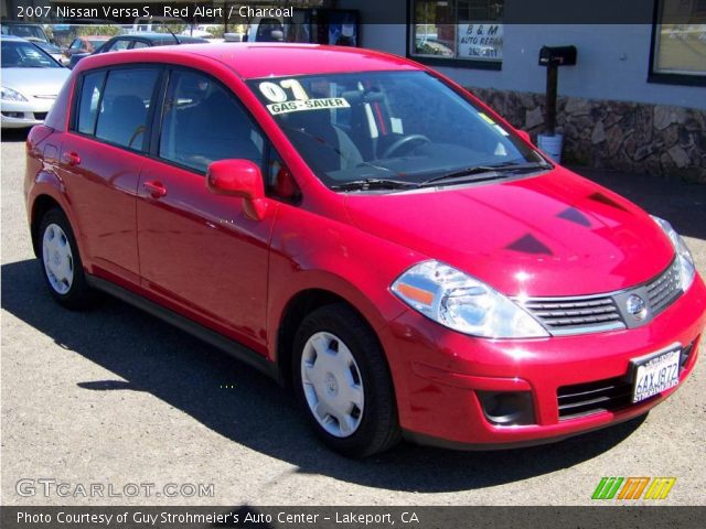 2007 Nissan Versa S in Red Alert