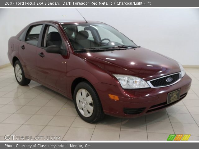 2007 Ford Focus ZX4 S Sedan in Dark Toreador Red Metallic
