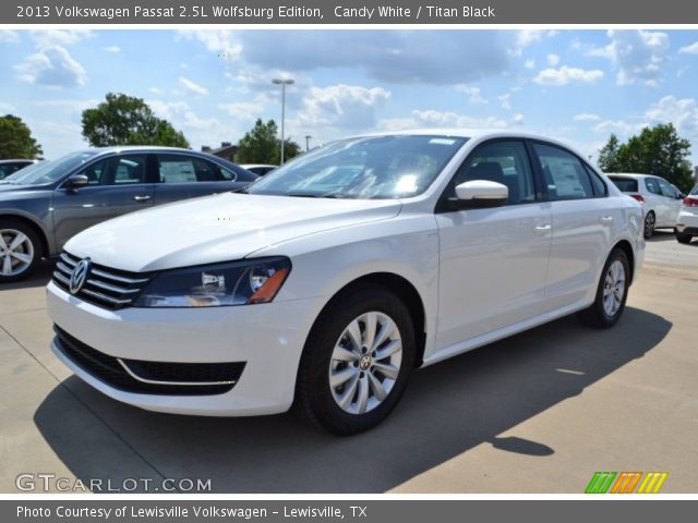 2013 Volkswagen Passat 2.5L Wolfsburg Edition in Candy White