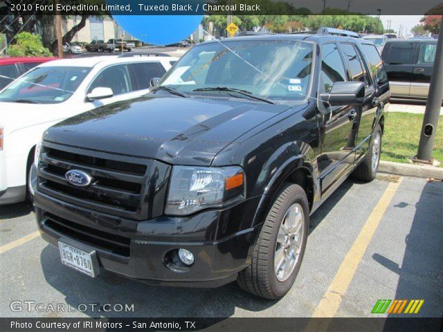 2010 Ford Expedition Limited in Tuxedo Black