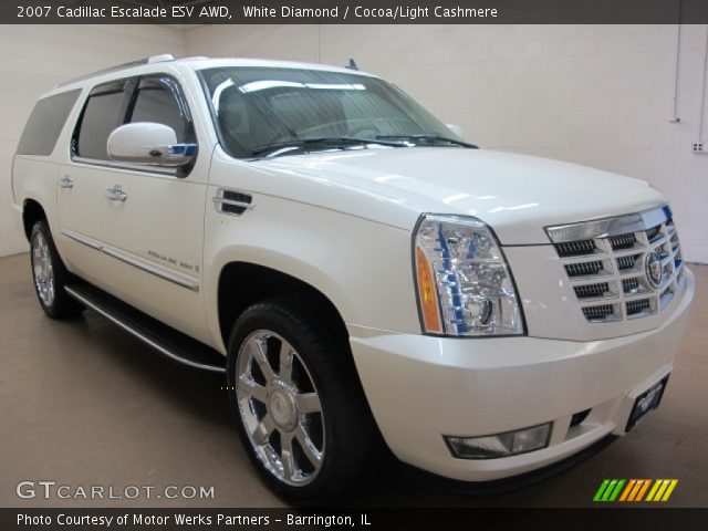 2007 Cadillac Escalade ESV AWD in White Diamond