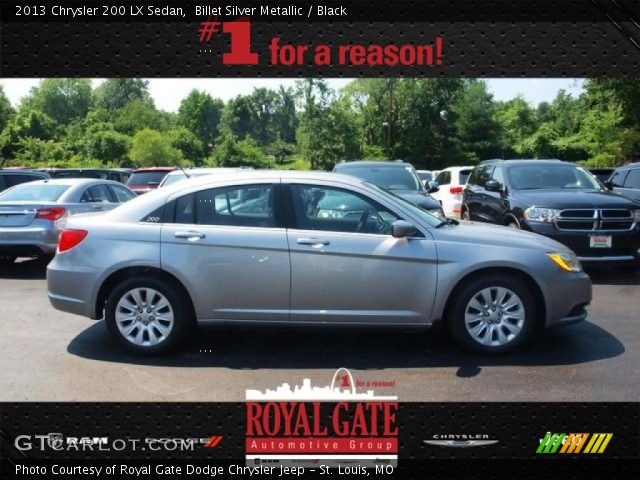 2013 Chrysler 200 LX Sedan in Billet Silver Metallic