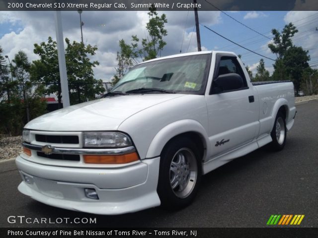 2000 Chevrolet S10 Xtreme Regular Cab in Summit White