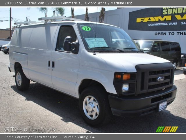 2010 Ford E Series Van E250 XL Commericial in Oxford White