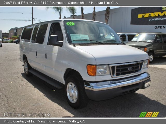 2007 Ford E Series Van E150 Passenger in Oxford White