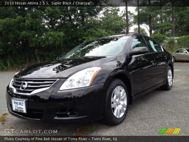 2010 Nissan Altima 2.5 S in Super Black