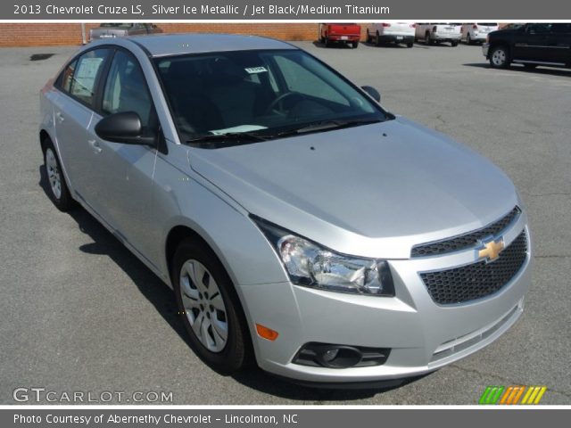 2013 Chevrolet Cruze LS in Silver Ice Metallic