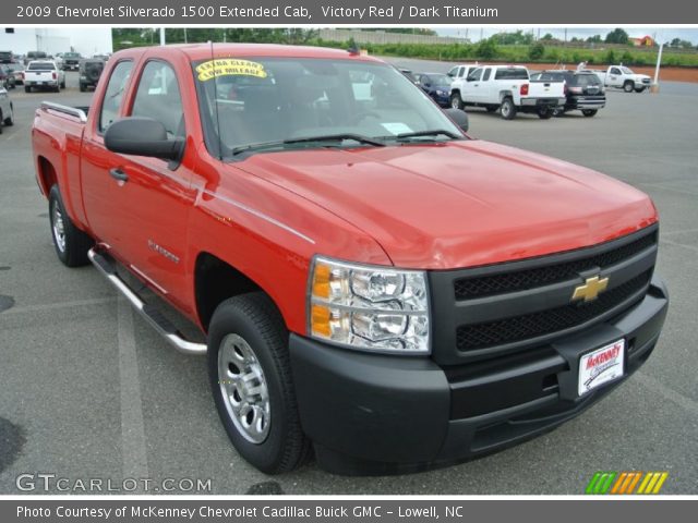 2009 Chevrolet Silverado 1500 Extended Cab in Victory Red