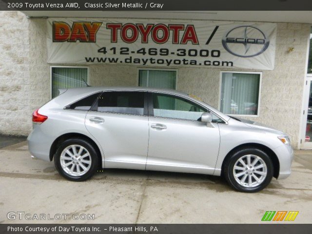 2009 Toyota Venza AWD in Classic Silver Metallic