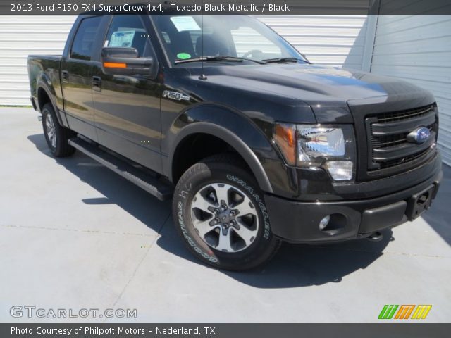 2013 Ford F150 FX4 SuperCrew 4x4 in Tuxedo Black Metallic