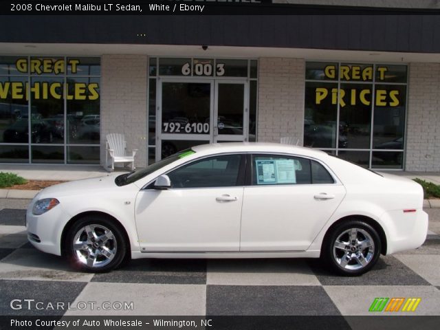 2008 Chevrolet Malibu LT Sedan in White