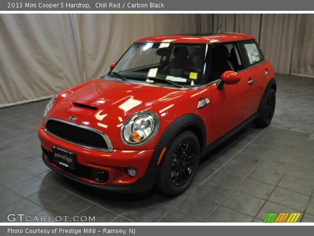 2013 Mini Cooper S Hardtop in Chili Red