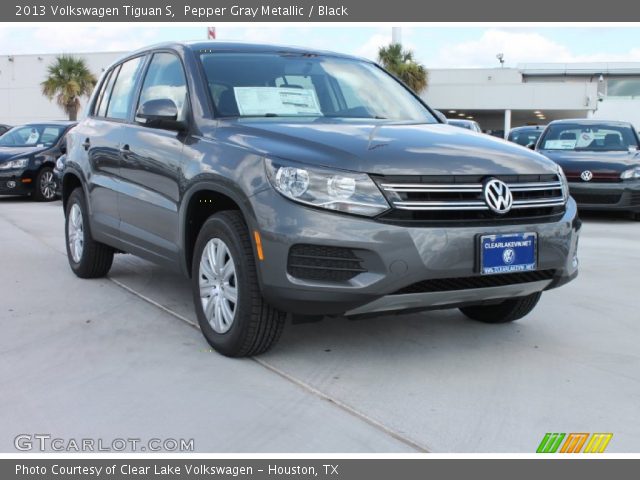 2013 Volkswagen Tiguan S in Pepper Gray Metallic