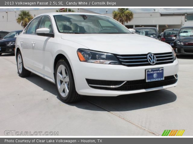 2013 Volkswagen Passat 2.5L SE in Candy White