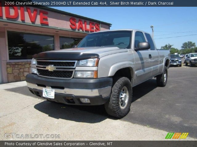 2006 Chevrolet Silverado 2500HD LT Extended Cab 4x4 in Silver Birch Metallic