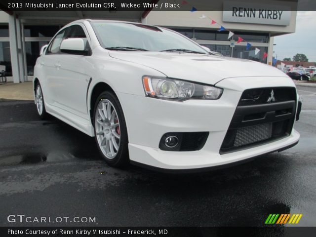 2013 Mitsubishi Lancer Evolution GSR in Wicked White