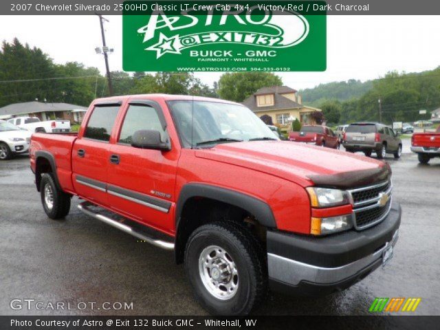 2007 Chevrolet Silverado 2500HD Classic LT Crew Cab 4x4 in Victory Red