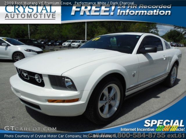 2009 Ford Mustang V6 Premium Coupe in Performance White