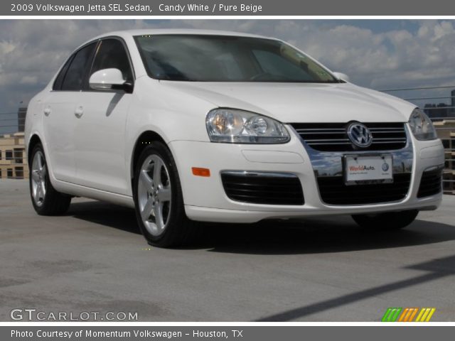 2009 Volkswagen Jetta SEL Sedan in Candy White