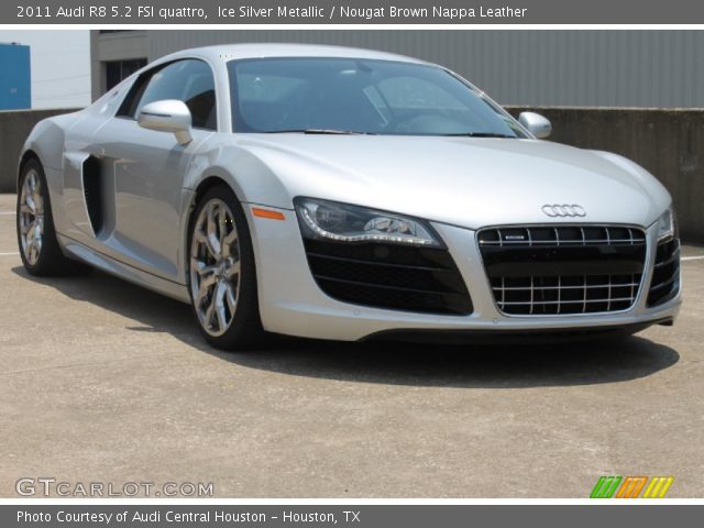 2011 Audi R8 5.2 FSI quattro in Ice Silver Metallic