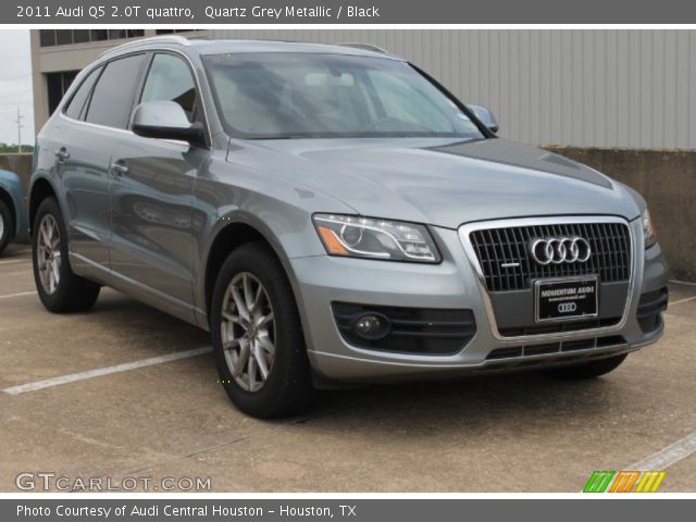 2011 Audi Q5 2.0T quattro in Quartz Grey Metallic