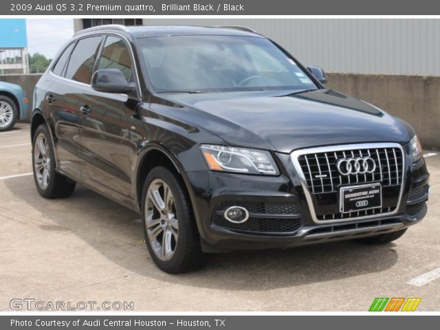 2009 Audi Q5 3.2 Premium quattro in Brilliant Black