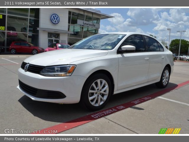 2011 Volkswagen Jetta SE Sedan in Candy White