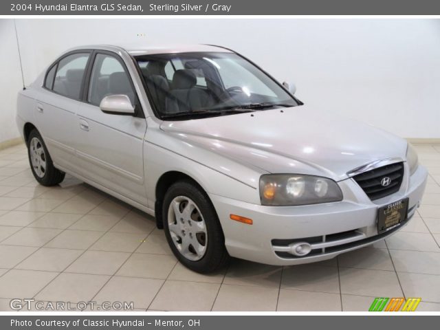 2004 Hyundai Elantra GLS Sedan in Sterling Silver