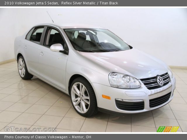 2010 Volkswagen Jetta S Sedan in Reflex Silver Metallic