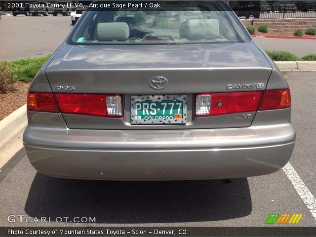 2001 Toyota Camry LE V6 in Antique Sage Pearl