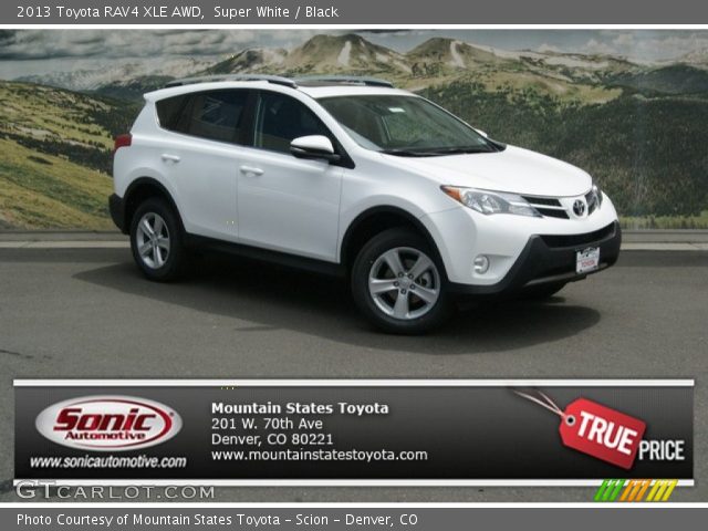 2013 Toyota RAV4 XLE AWD in Super White