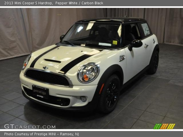 2013 Mini Cooper S Hardtop in Pepper White