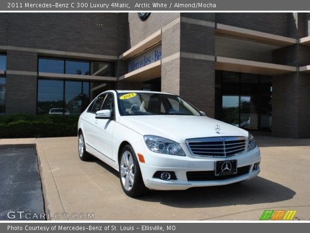 2011 Mercedes-Benz C 300 Luxury 4Matic in Arctic White