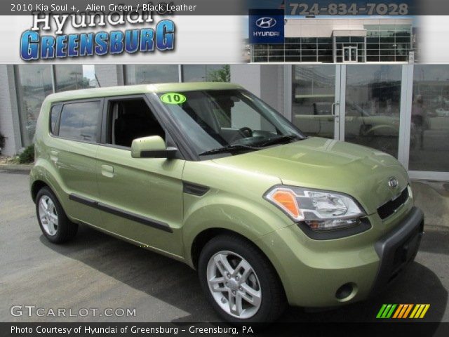 2010 Kia Soul + in Alien Green