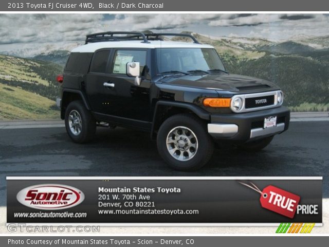 2013 Toyota FJ Cruiser 4WD in Black