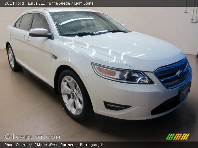2011 Ford Taurus SEL in White Suede